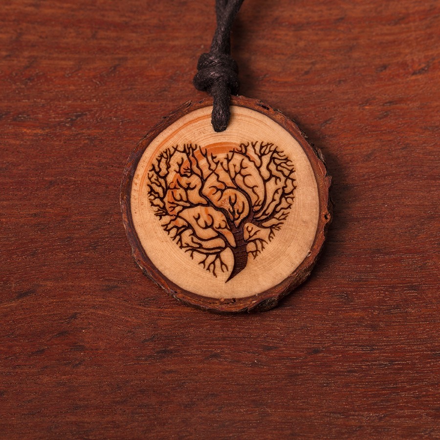 Baum Herz Kette Holzschmuck aus Naturholz / Anhänger