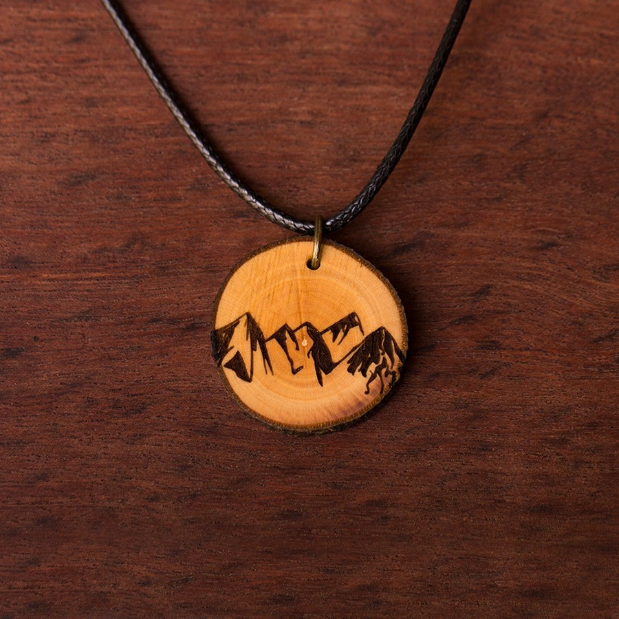 Berge Kette Holzschmuck aus Naturholz / Anhänger