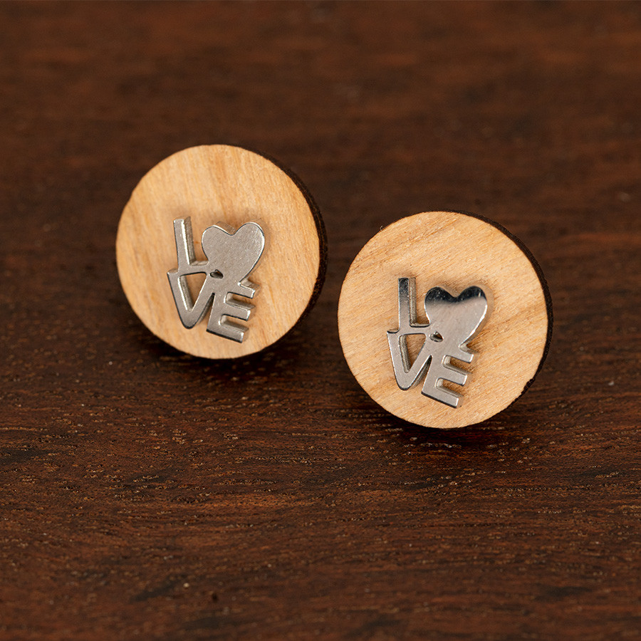 Love Ohrstecker Holzschmuck aus Naturholz / Anhänger