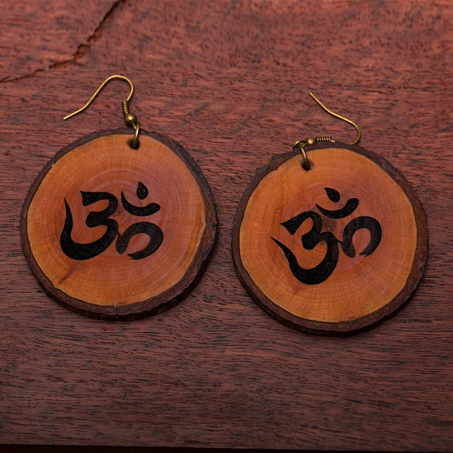 Om Ohrringe Holzschmuck aus Naturholz / Anhänger