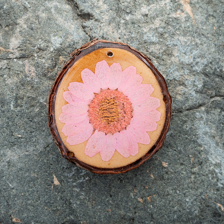 Zirbenblüte 5304 Kette Holzschmuck aus Naturholz / Anhänger